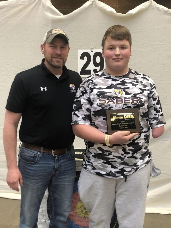 Saber archers and coach find success at state tournament Central