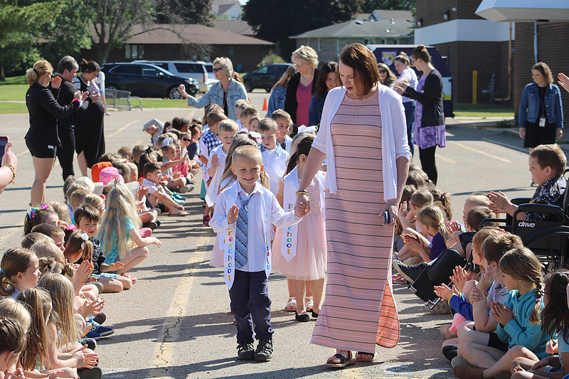 Ekstrand Elementary celebrates 2023 preschool graduates Central